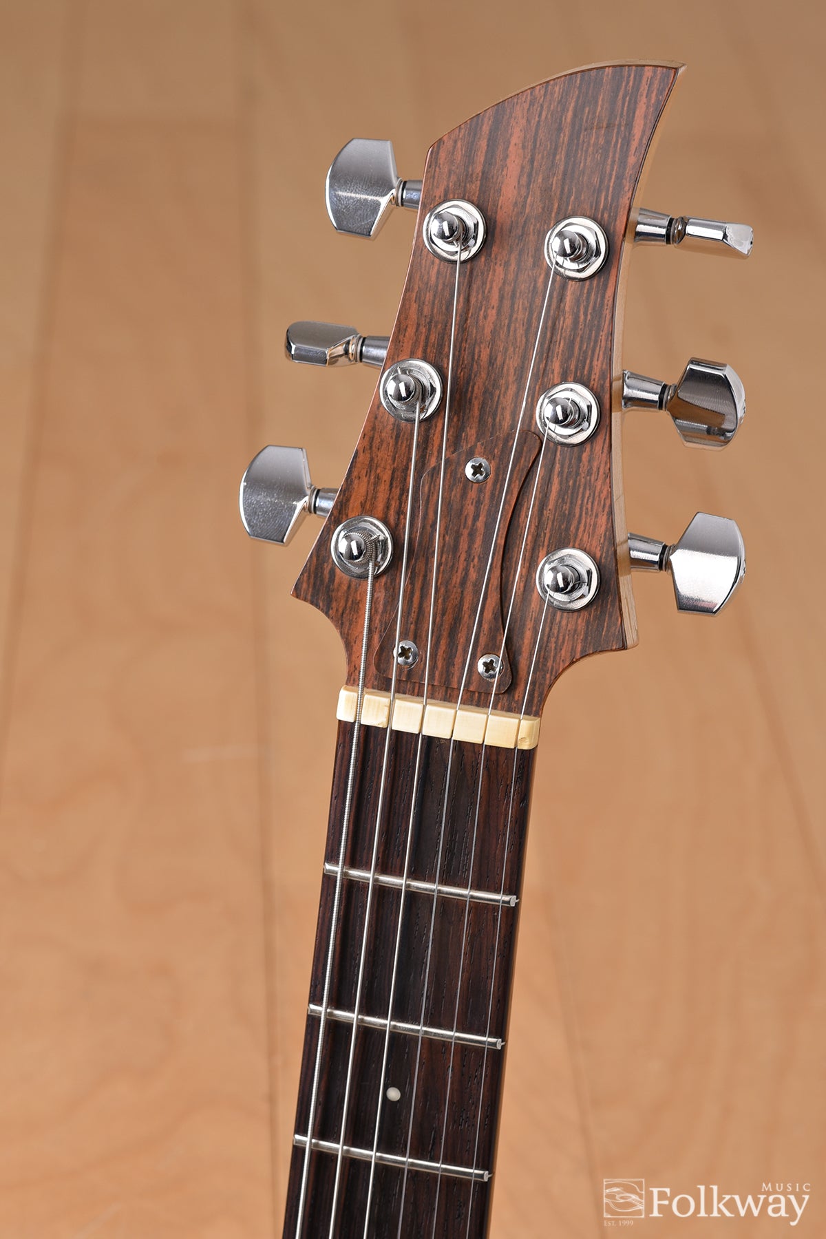 1969 Ampeg Dan Armstrong