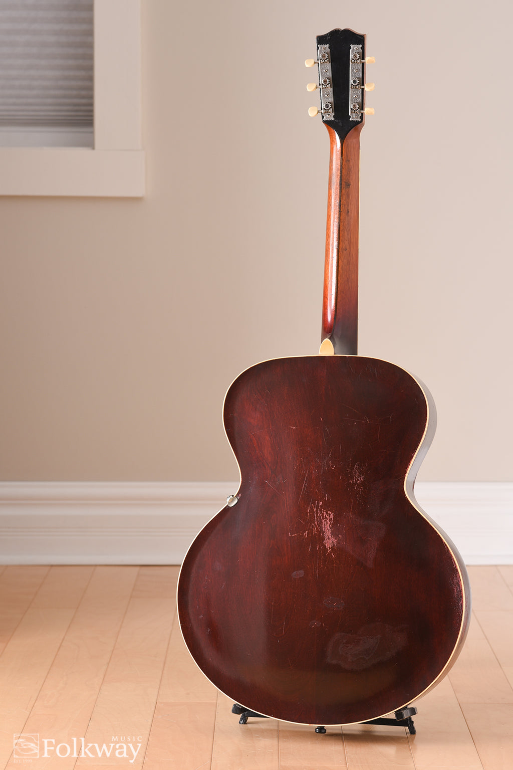 1922 Gibson L-4