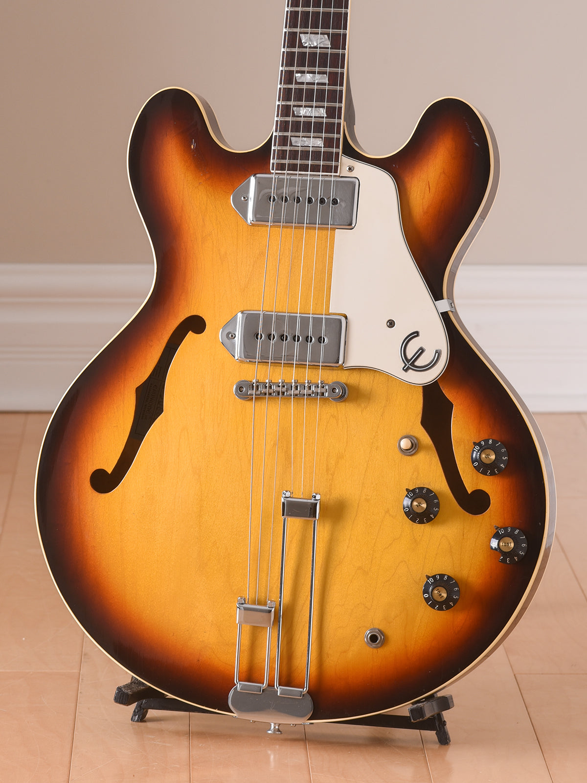 1968 Epiphone Casino, Long Neck