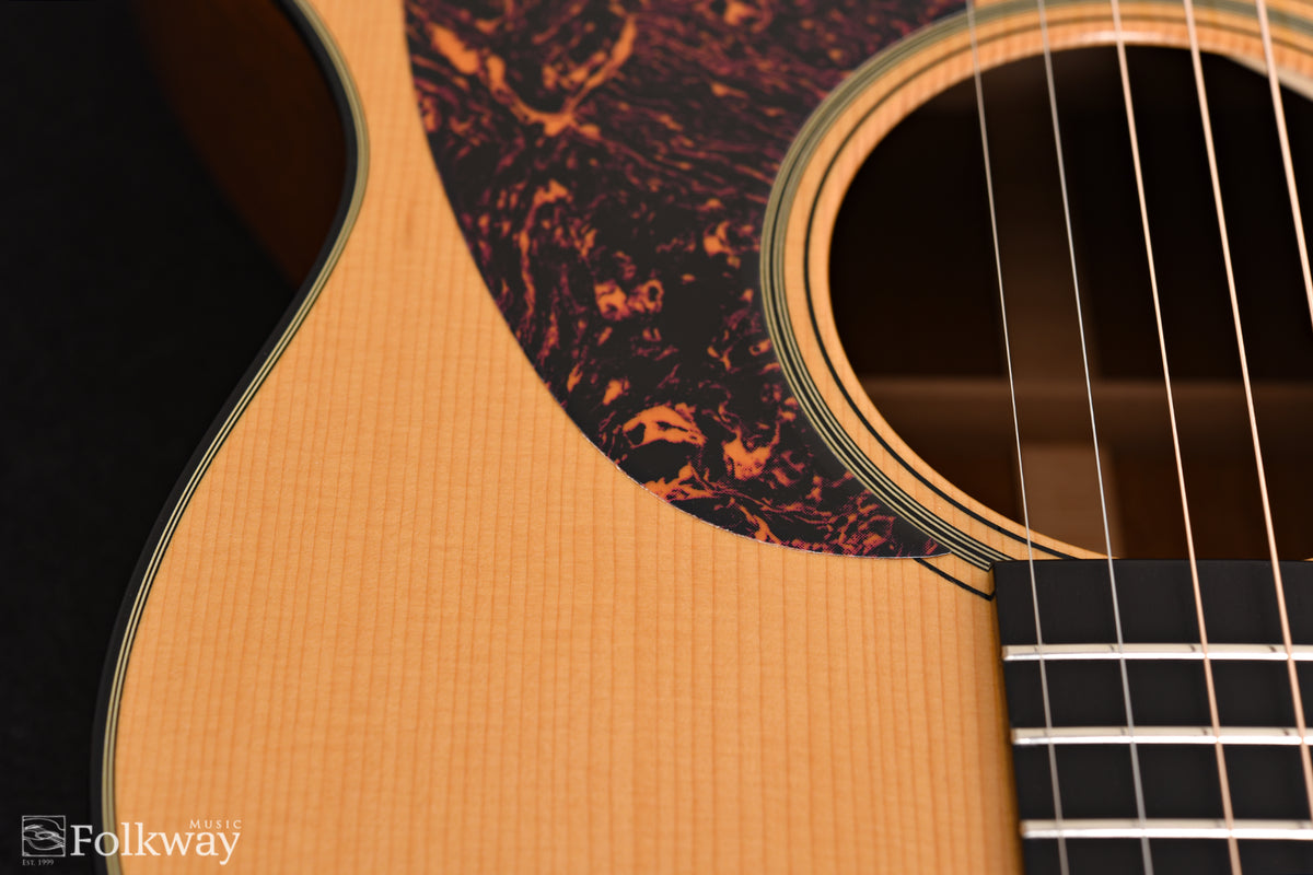 2007 Martin Custom M-18