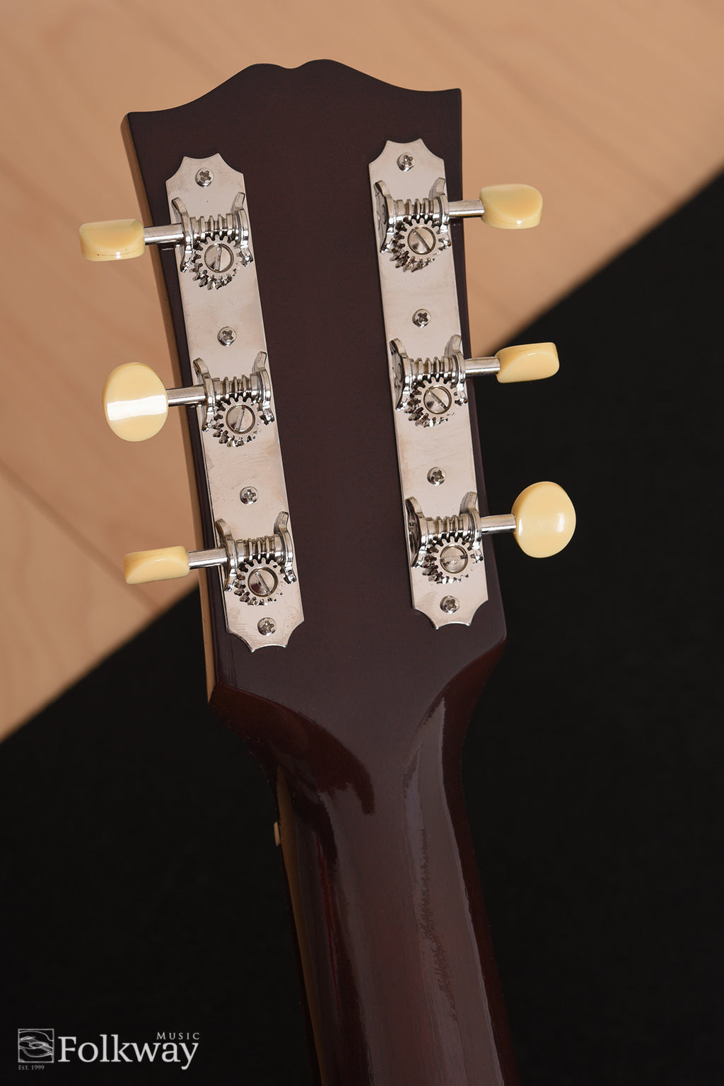 2022 Gibson Historic '42 Banner J-45