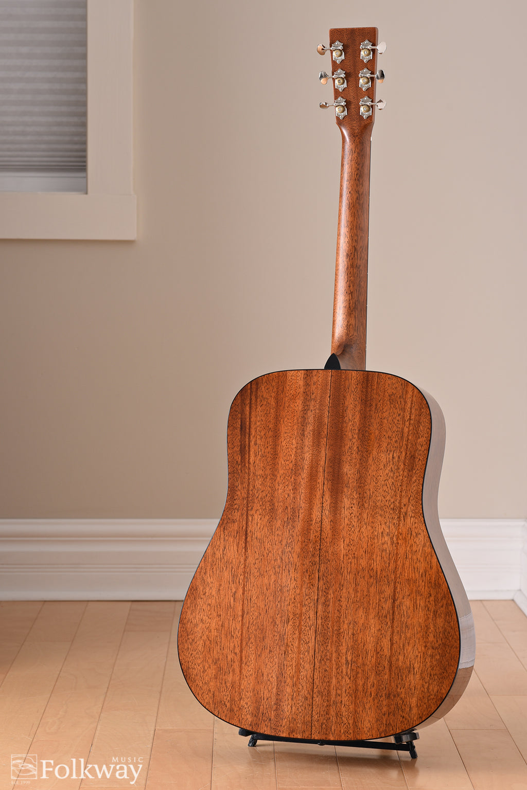 Martin Super D-18