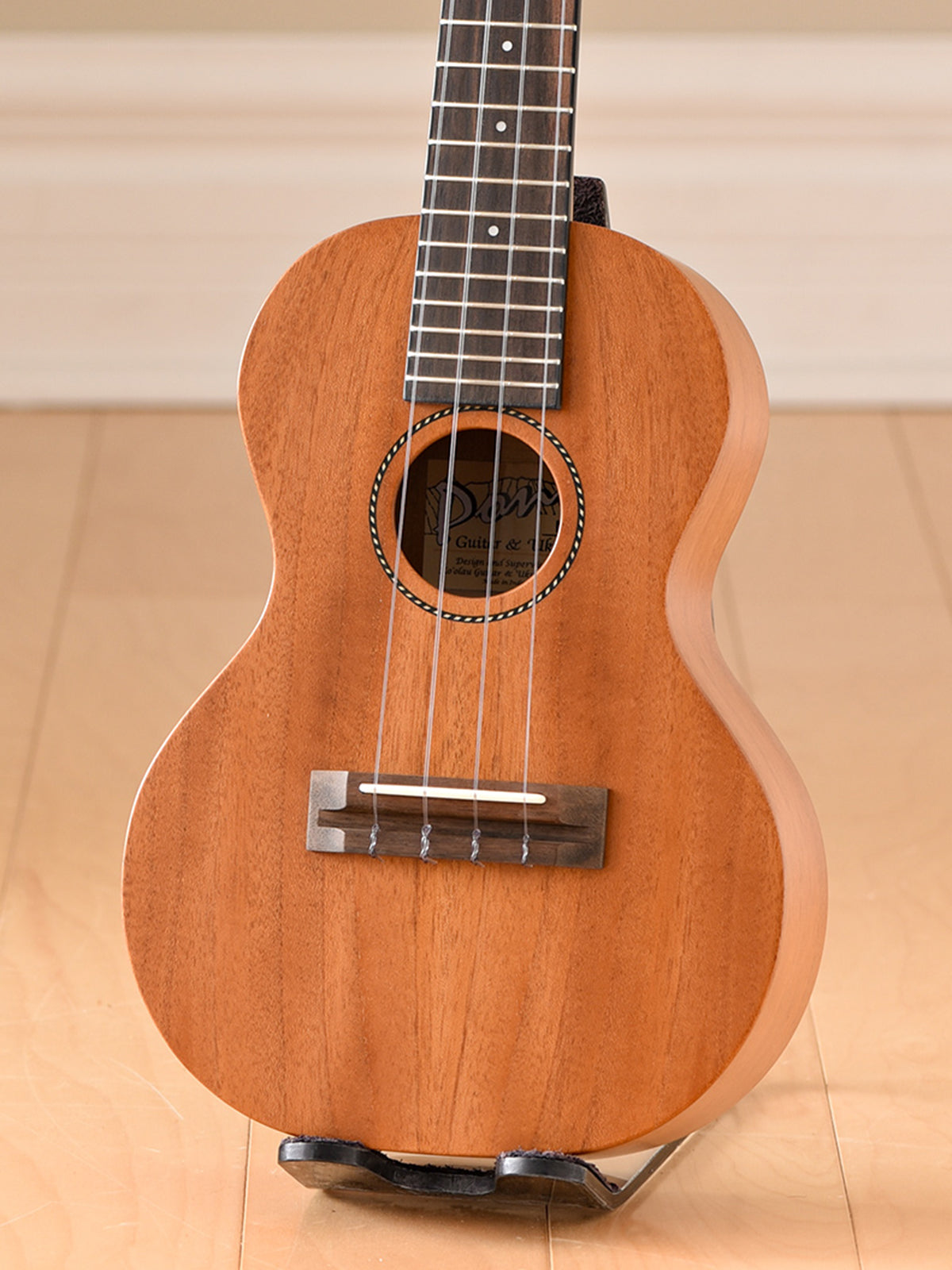 Pono MC Concert Mahogany