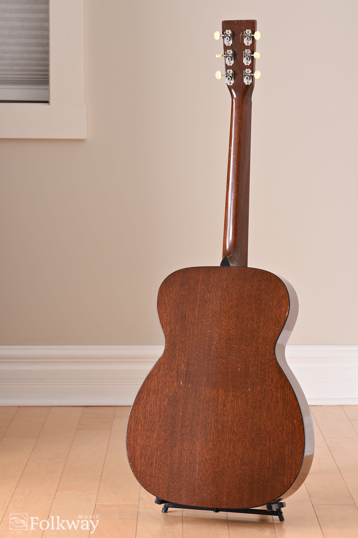 1942 Martin 00-18