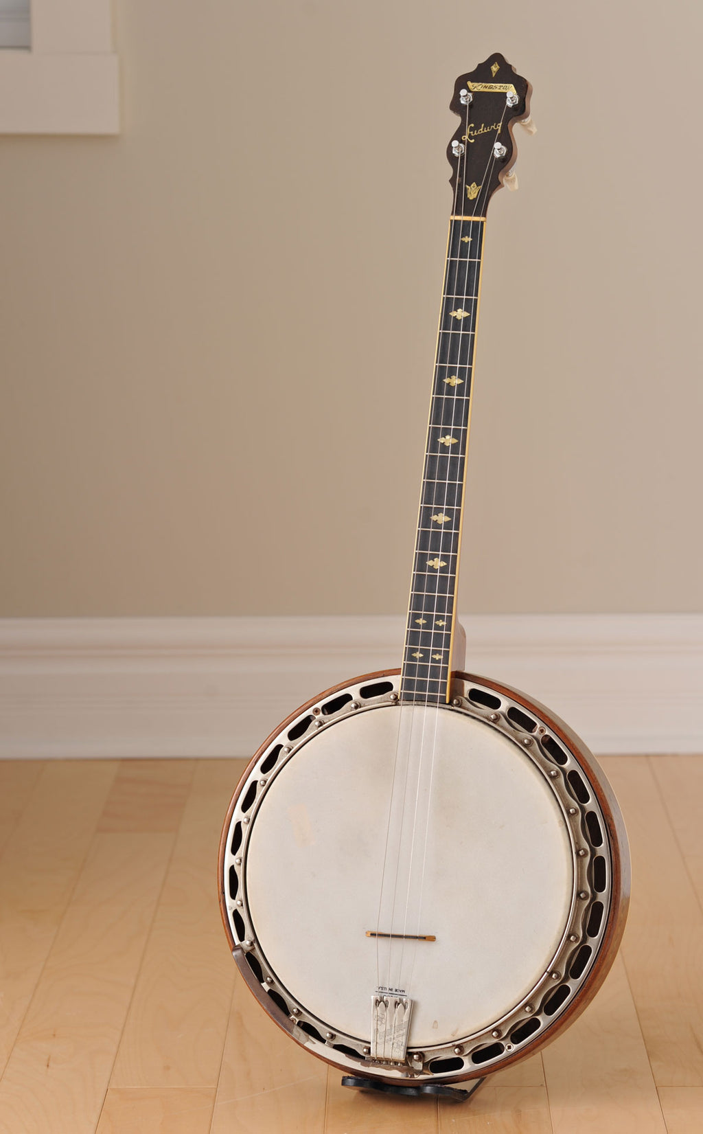 1925 Ludwig Kingston Tenor Banjo