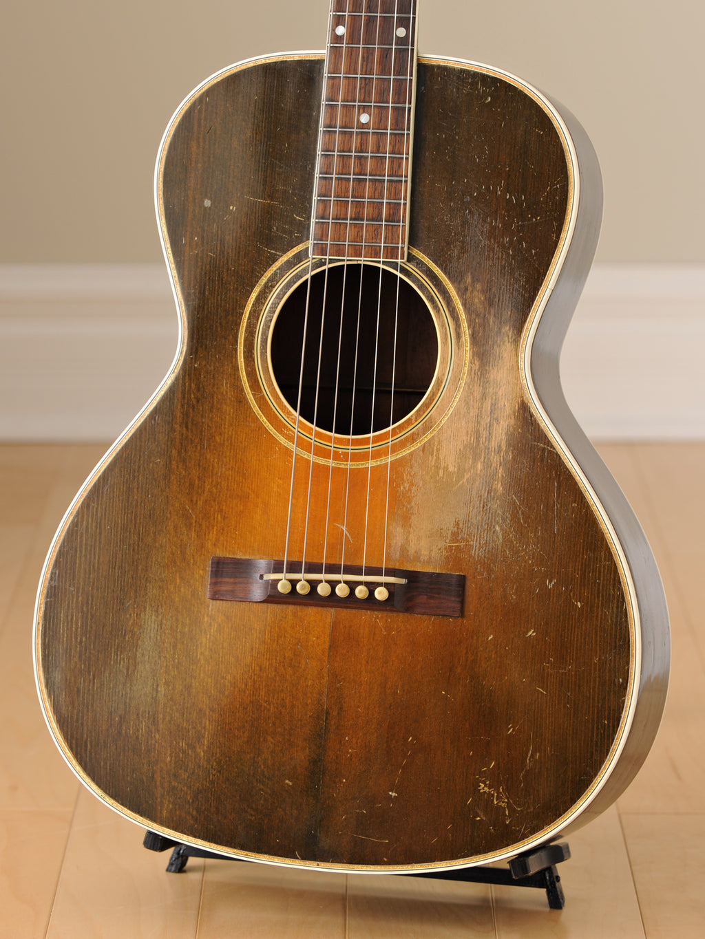 1930 Gibson Gold Sparkle L-2