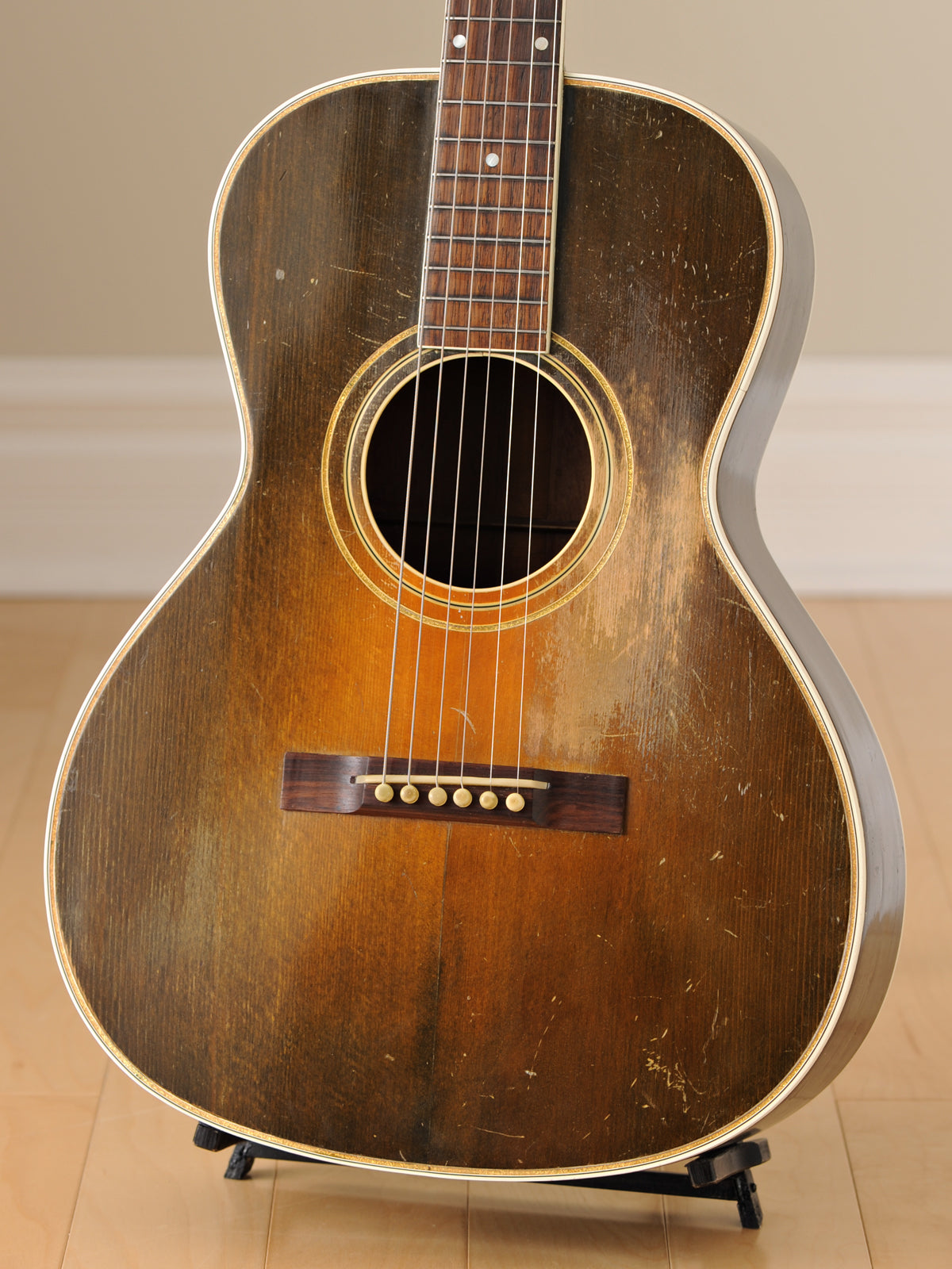 1930 Gibson Gold Sparkle L-2