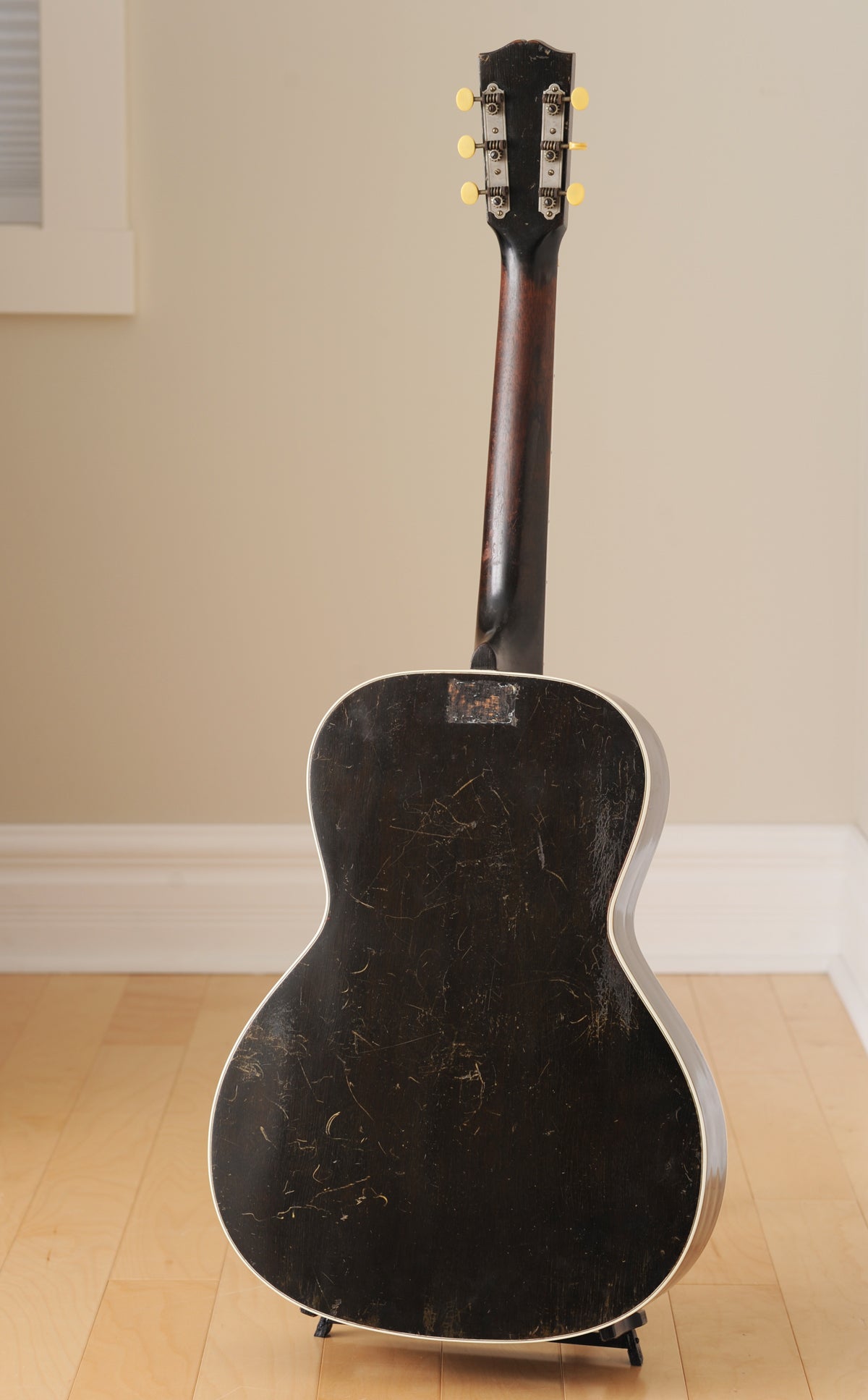 1930 Gibson Gold Sparkle L-2