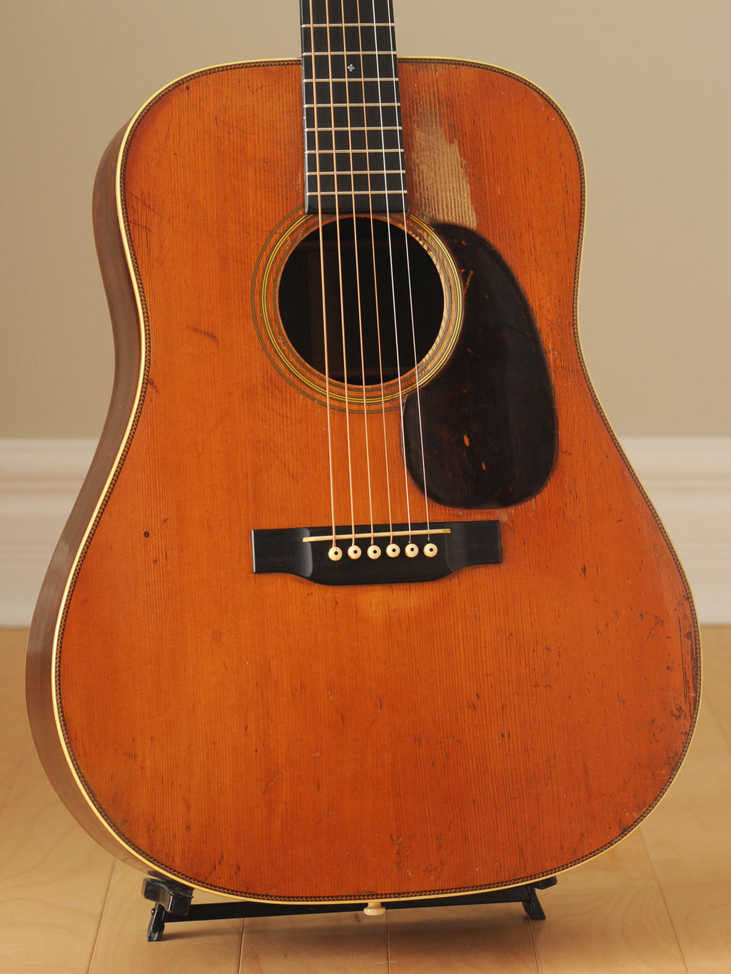 1935 Martin D-28