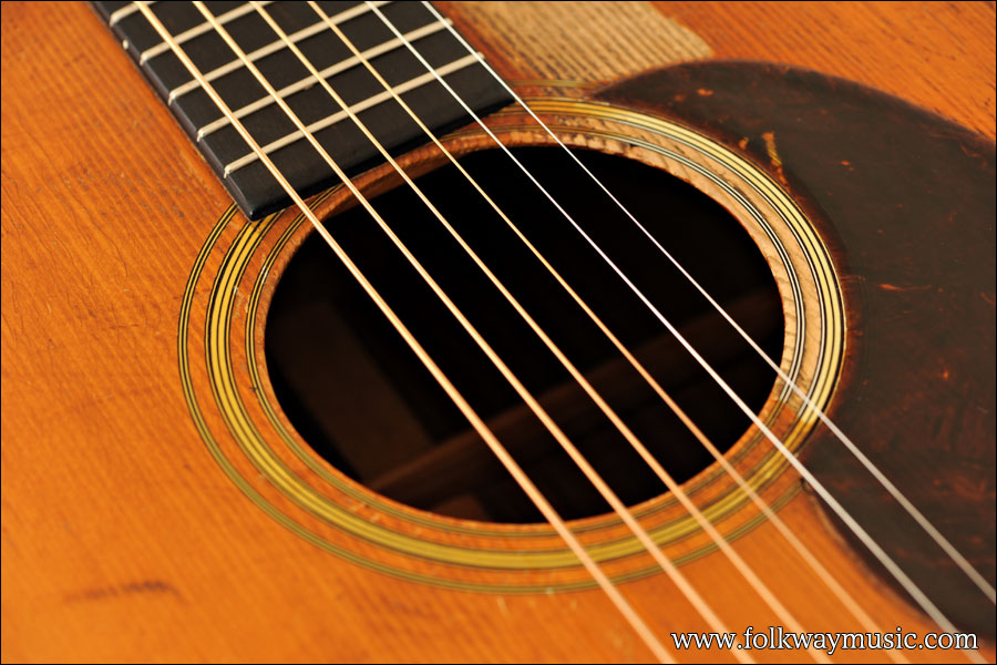 1935 Martin D-28
