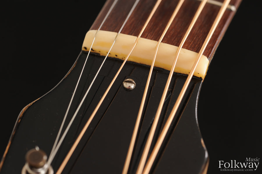 1945 Gibson Banner LG2
