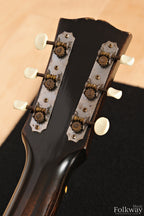 1945 Gibson Banner LG2