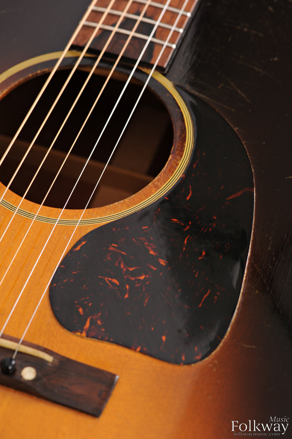 1945 Gibson Banner J-45