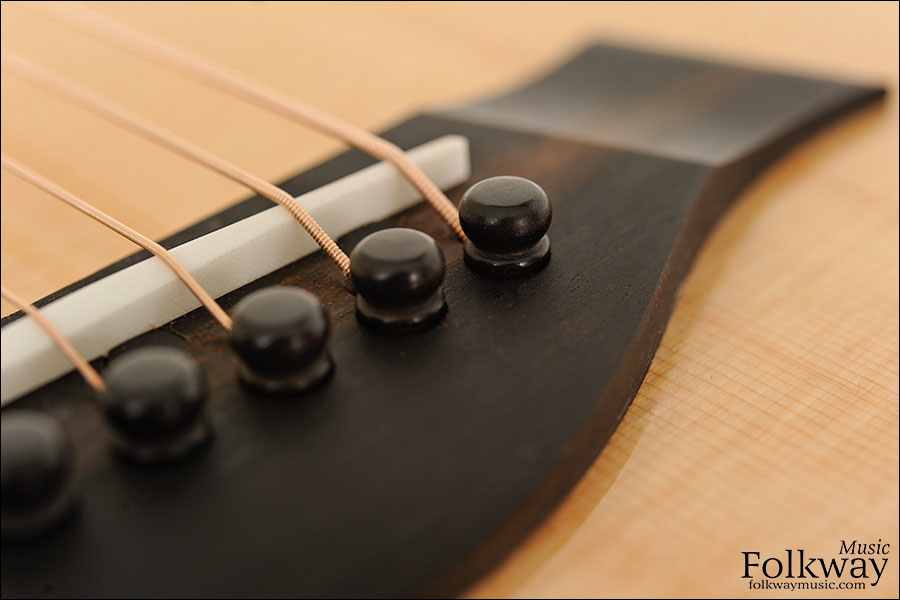 Taylor 312ce 12-Fret Lefty