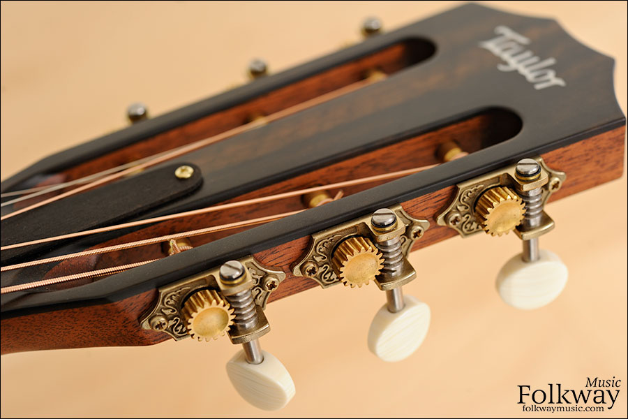 Taylor 312ce 12-Fret Lefty