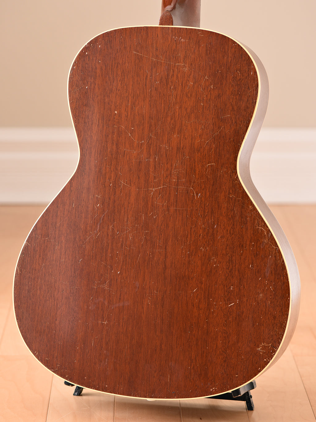 1932 Gibson L-0
