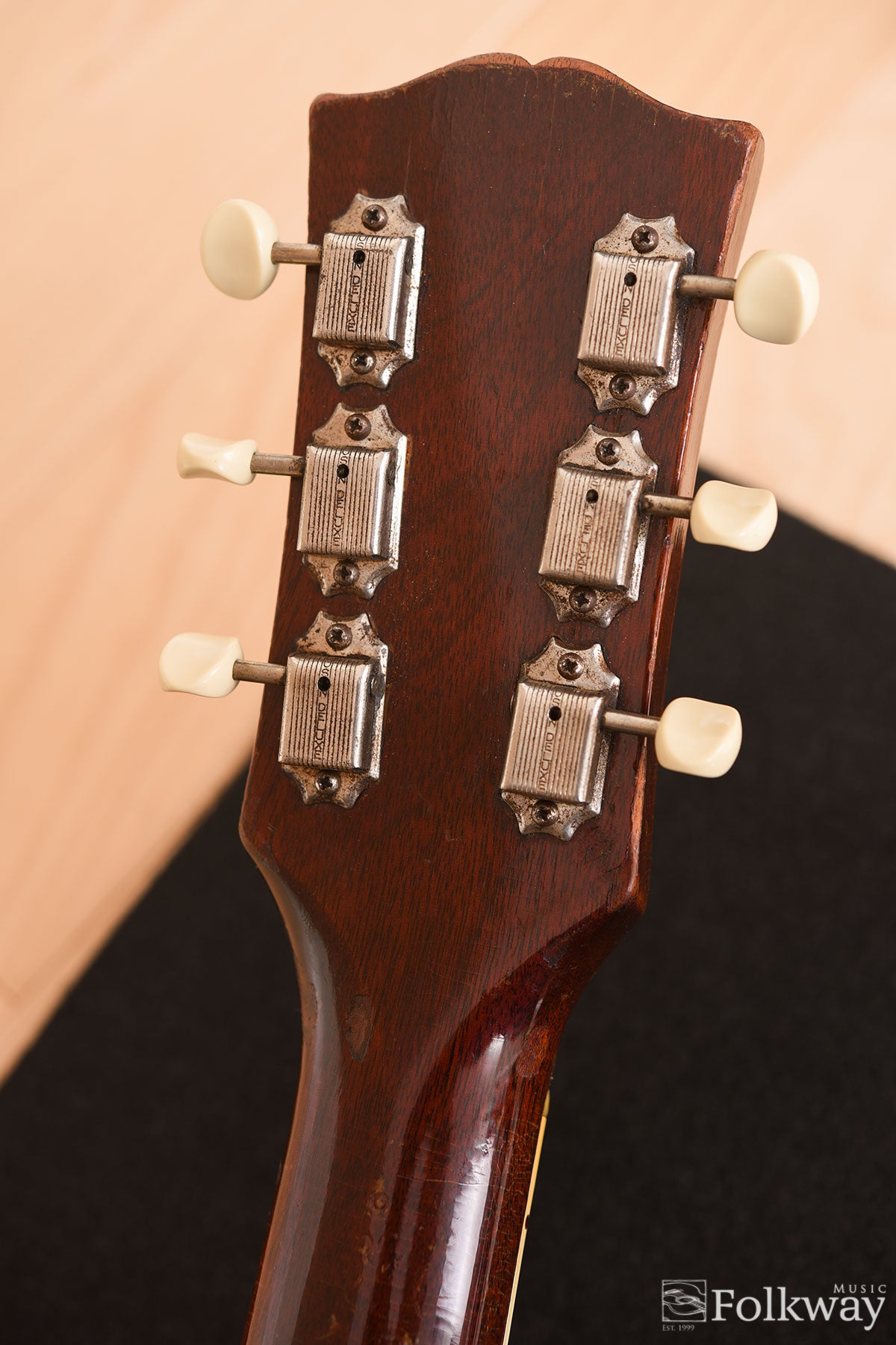 1957 Gibson SJ