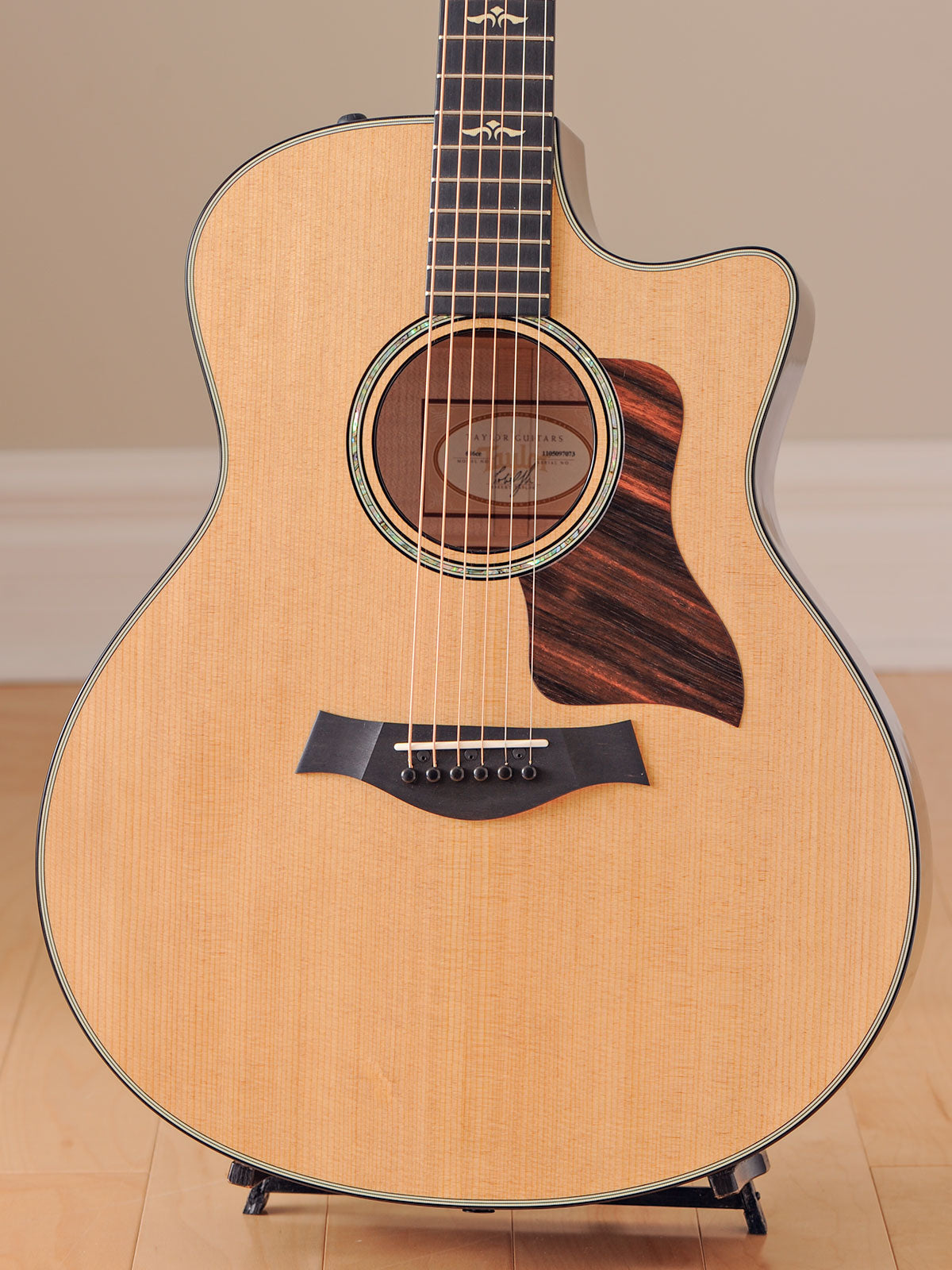 Taylor 616ce