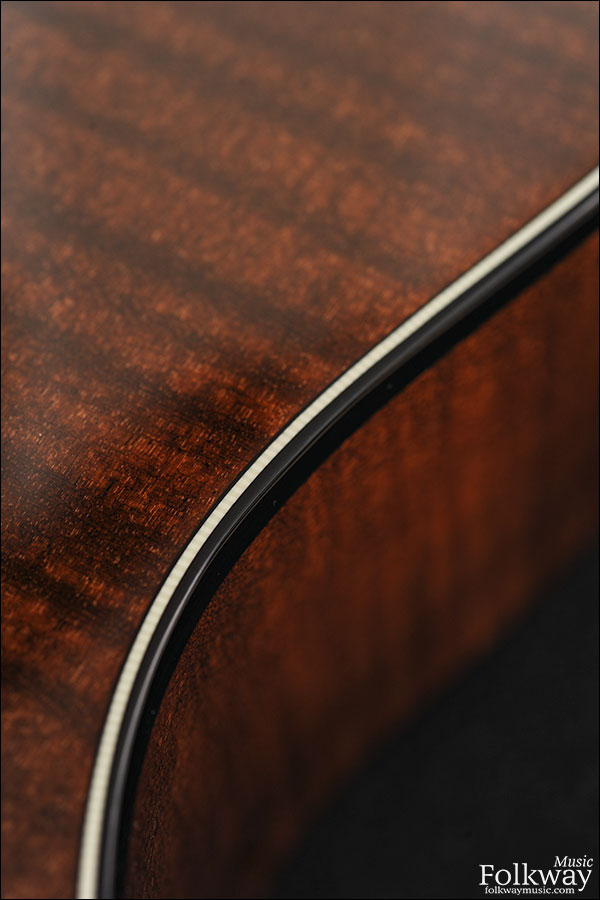 Taylor 616ce