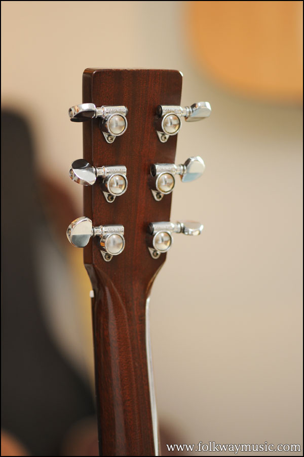 1974 Martin D-18
