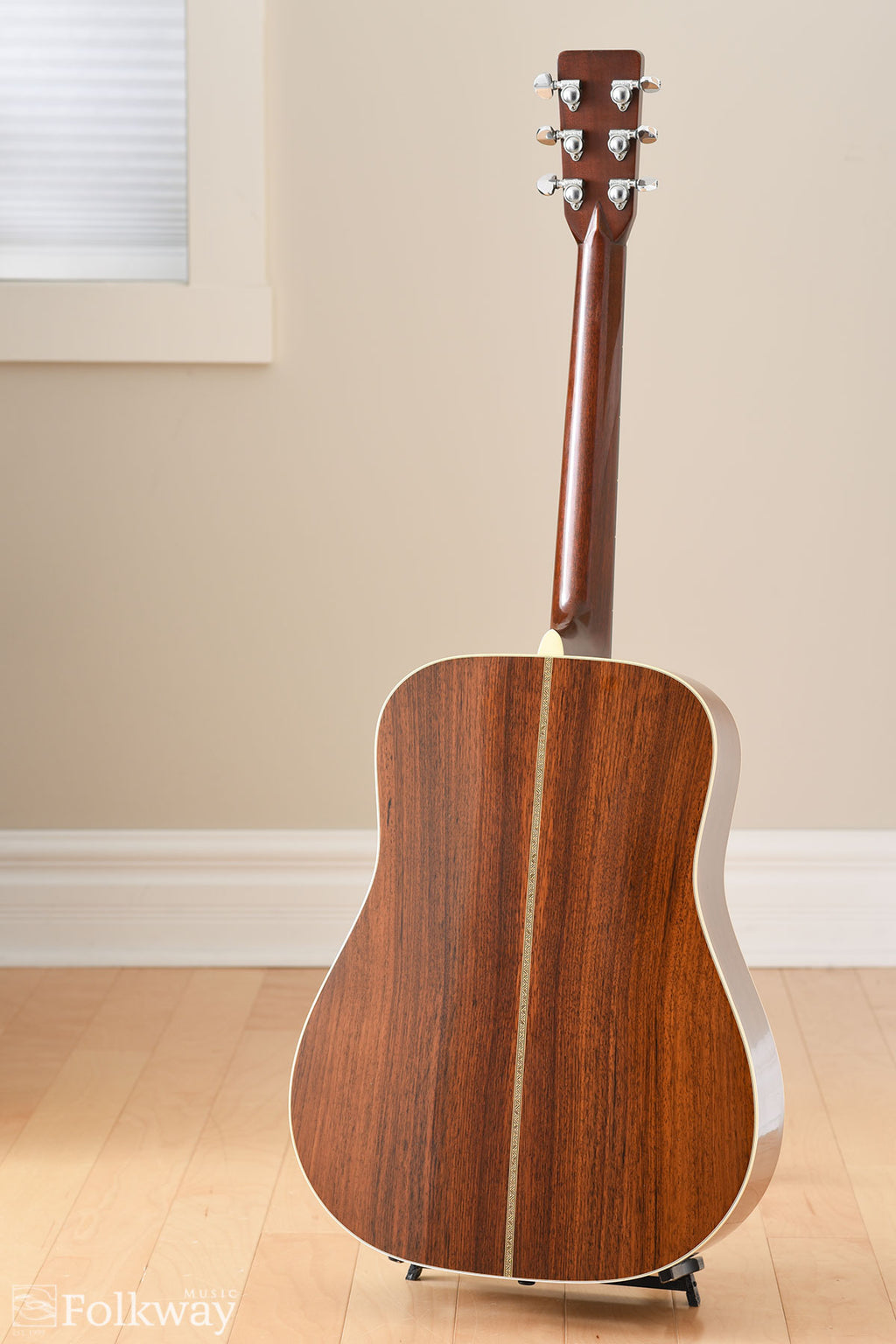 1976 Martin HD-28