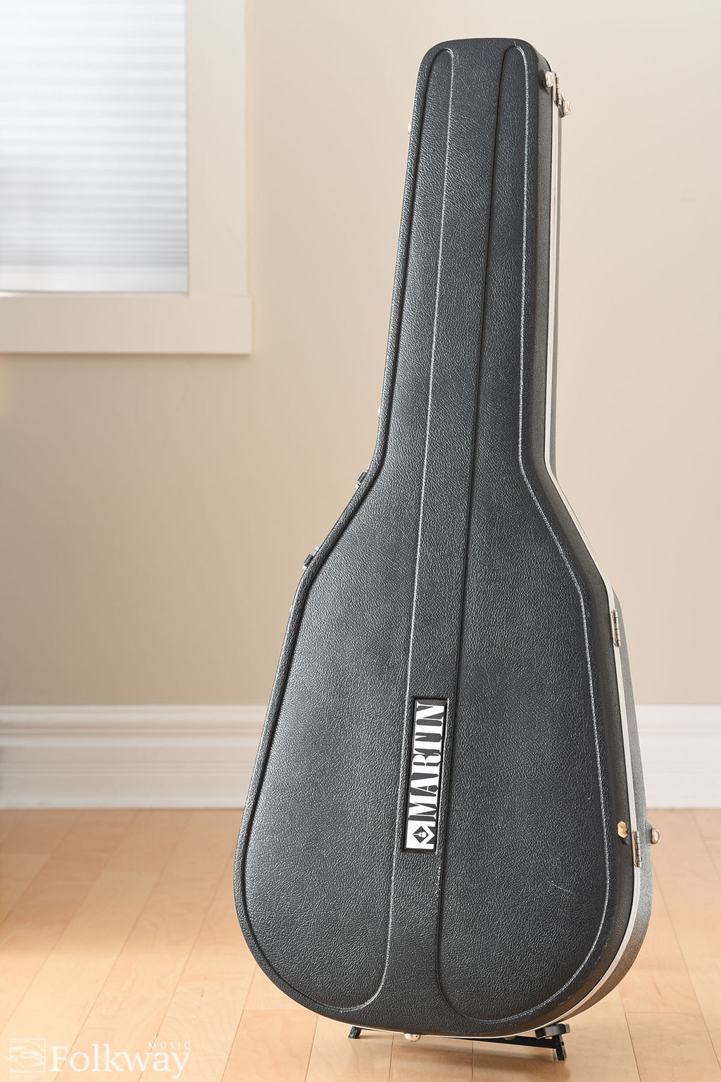 1976 Martin HD-28