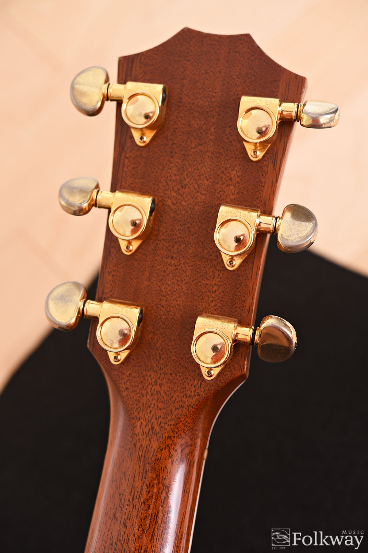 1996 Taylor 810