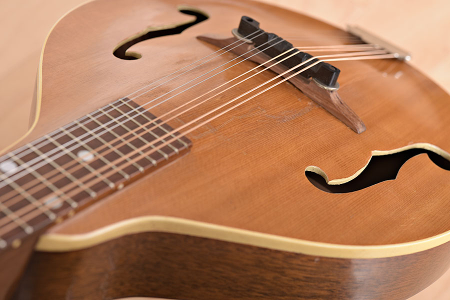 1951 Gibson A-40