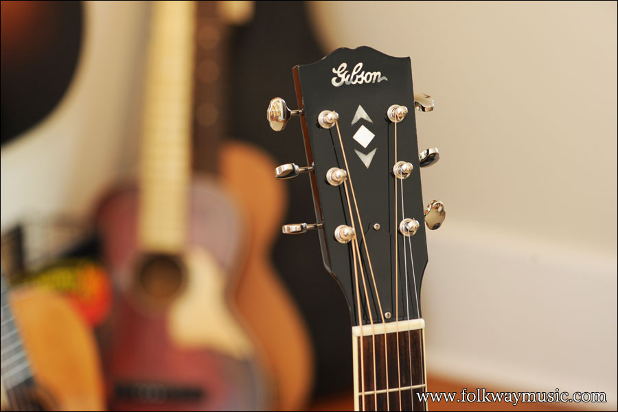 2011 Gibson AJ