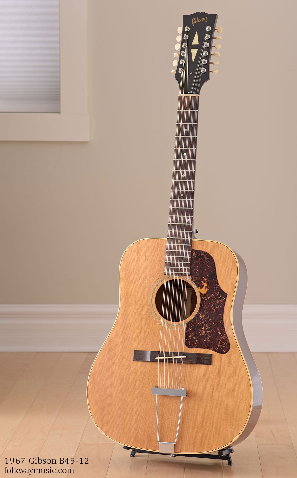 1967 Gibson B45-12