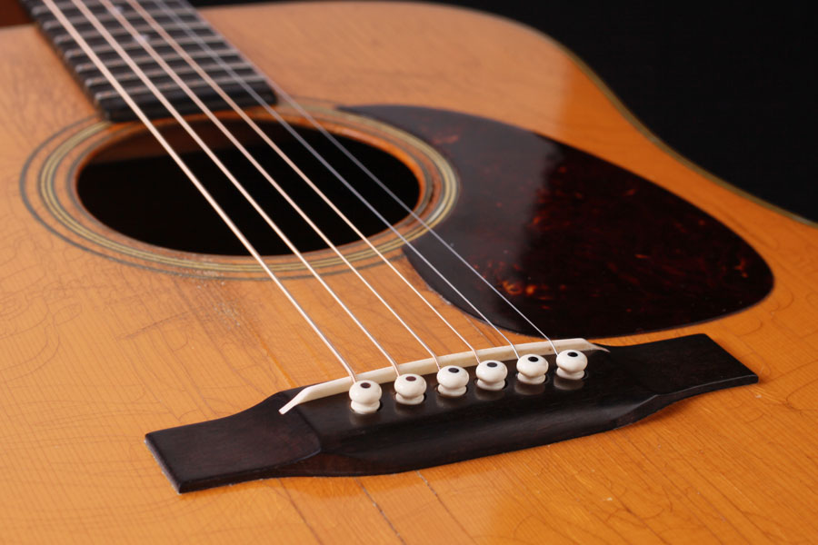 1953 Martin D-28