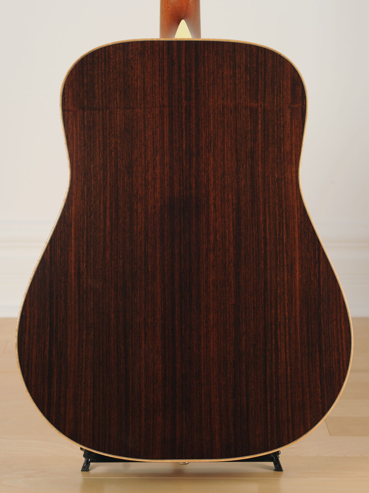 c.2005 Larrivée D-09