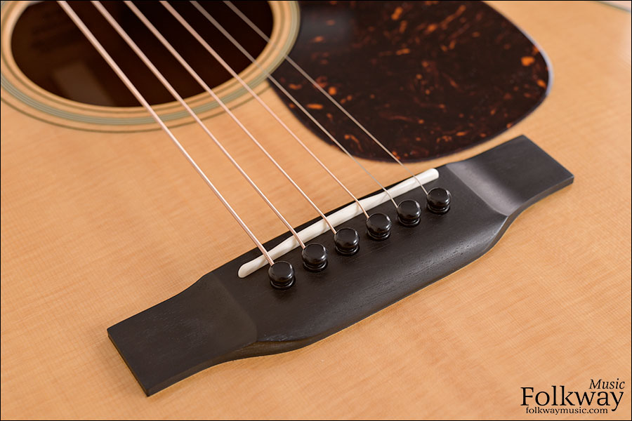 2016 Martin D-18