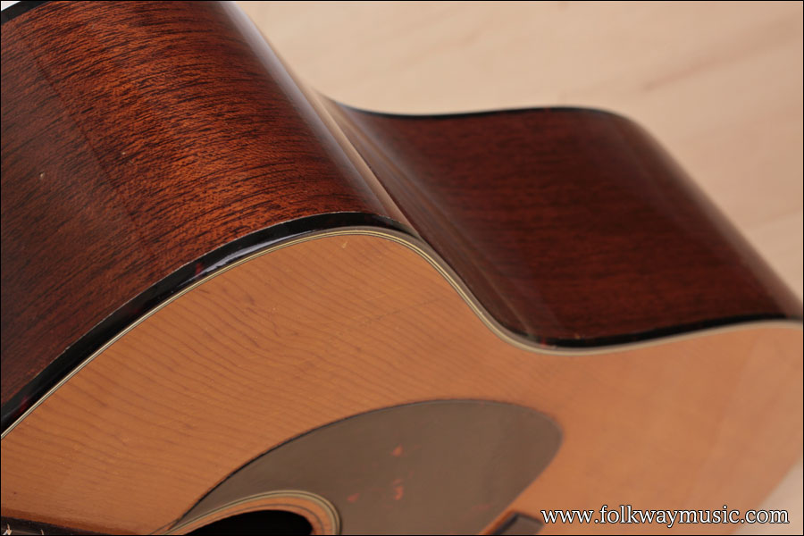 1966 Martin D-18