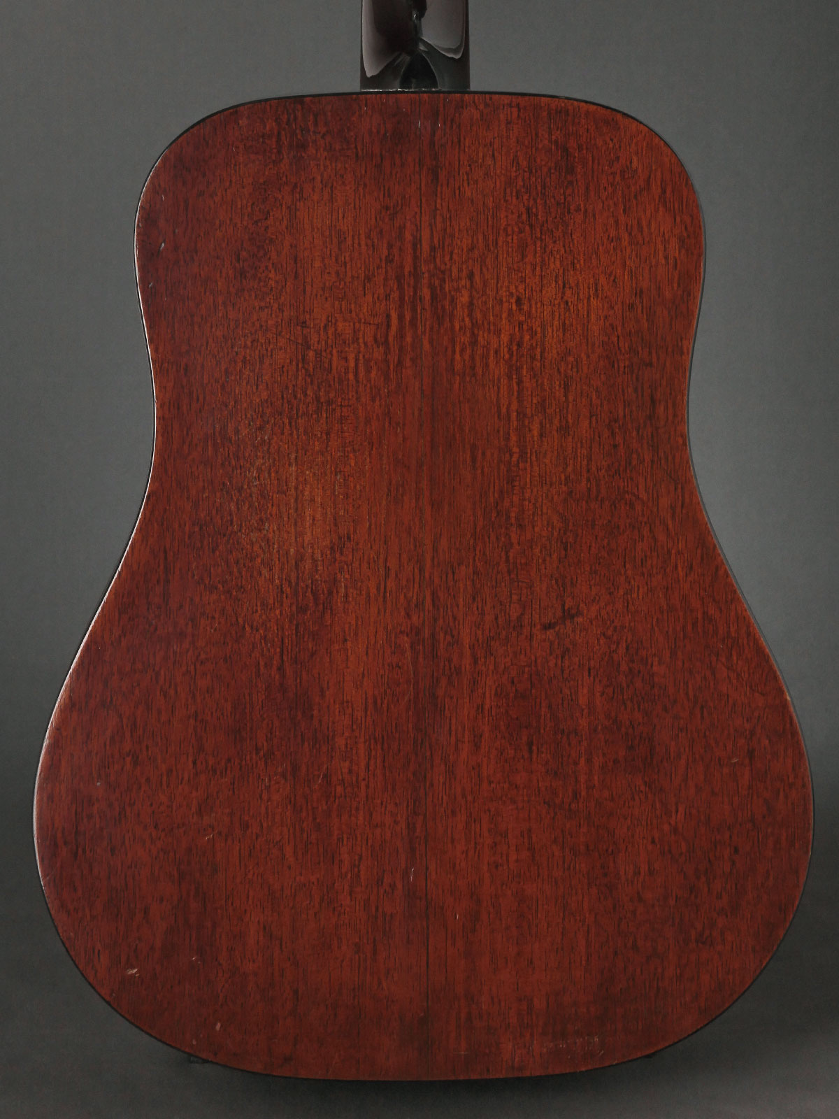 1939 Martin D-18