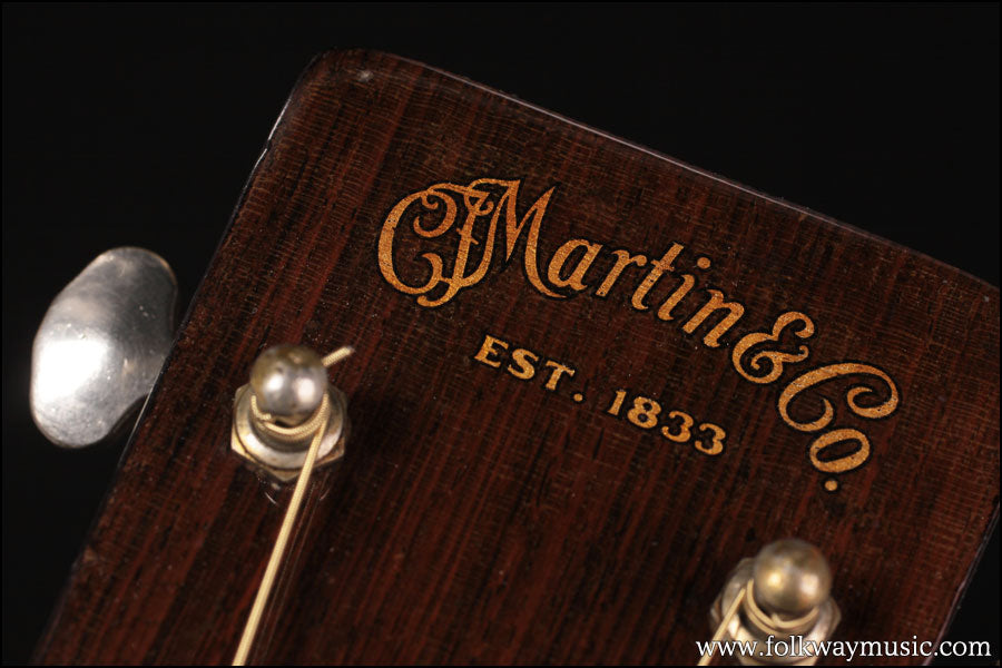 1939 Martin D-18