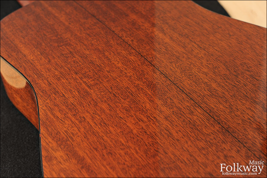 2013 Martin D-18