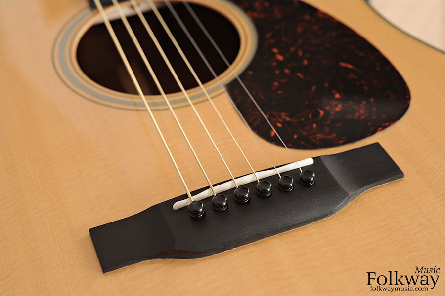 2013 Martin D-18