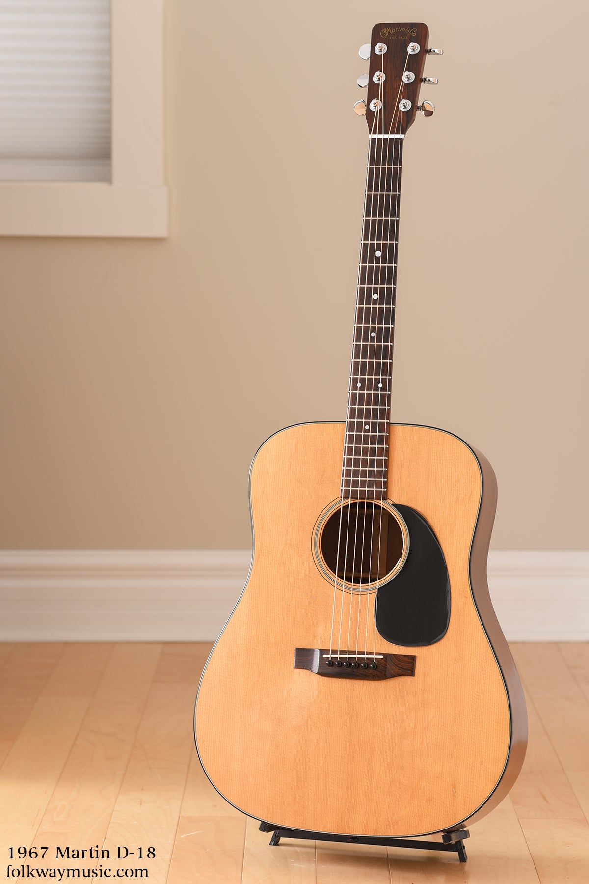1967 Martin D-18
