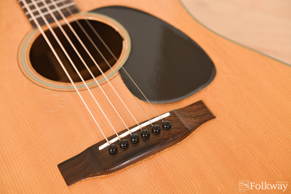 1967 Martin D-18