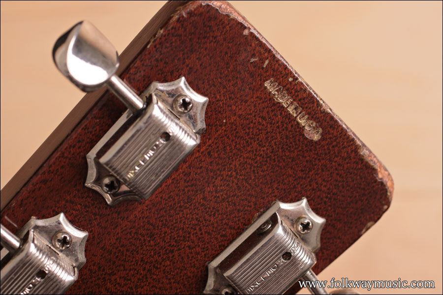 1957 Martin D-18