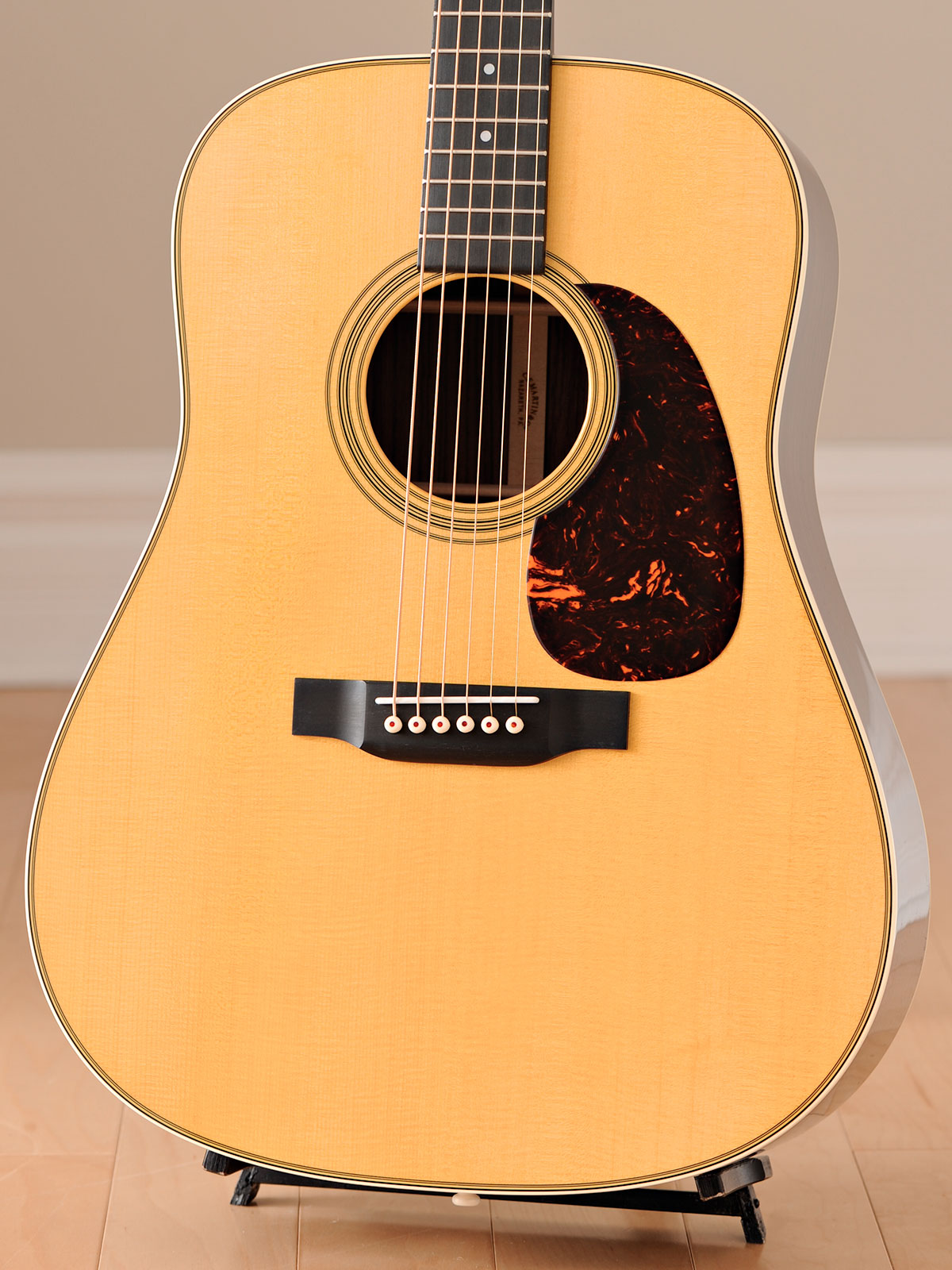 Martin D-28 (discontinued spec)
