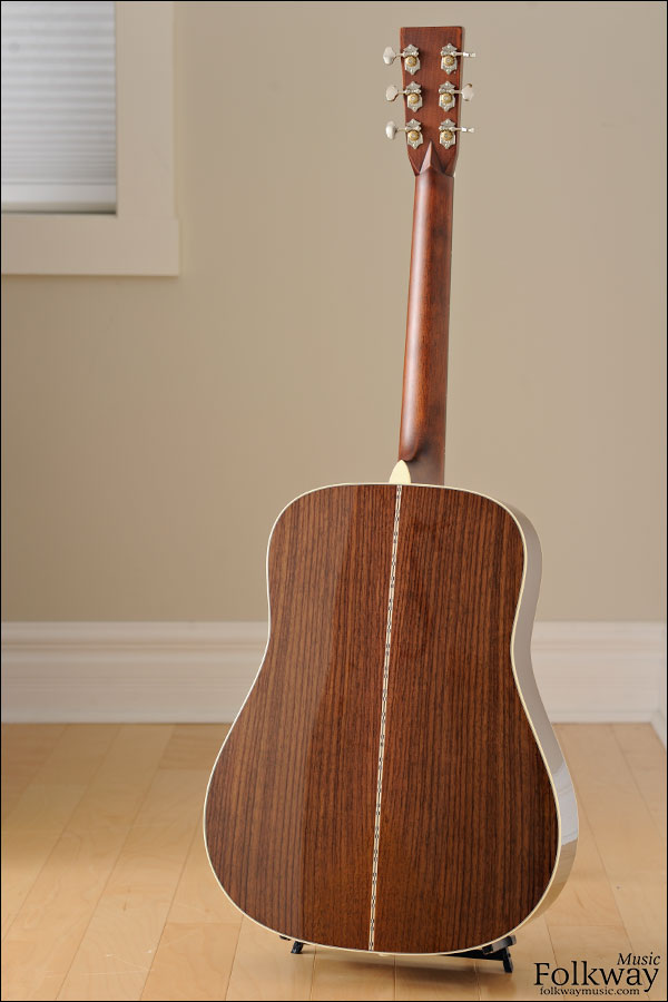 Martin D-28 (discontinued spec)