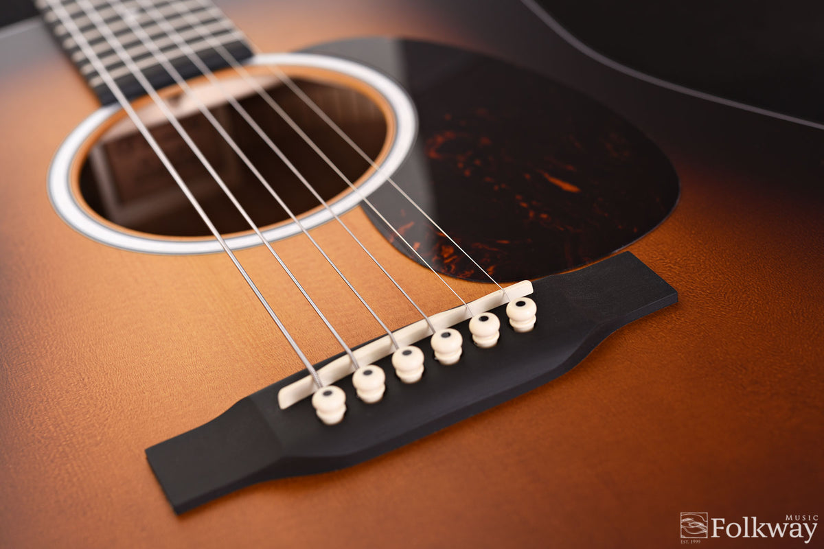 Martin Dreadnought Jr-E SB (discontinued spec)
