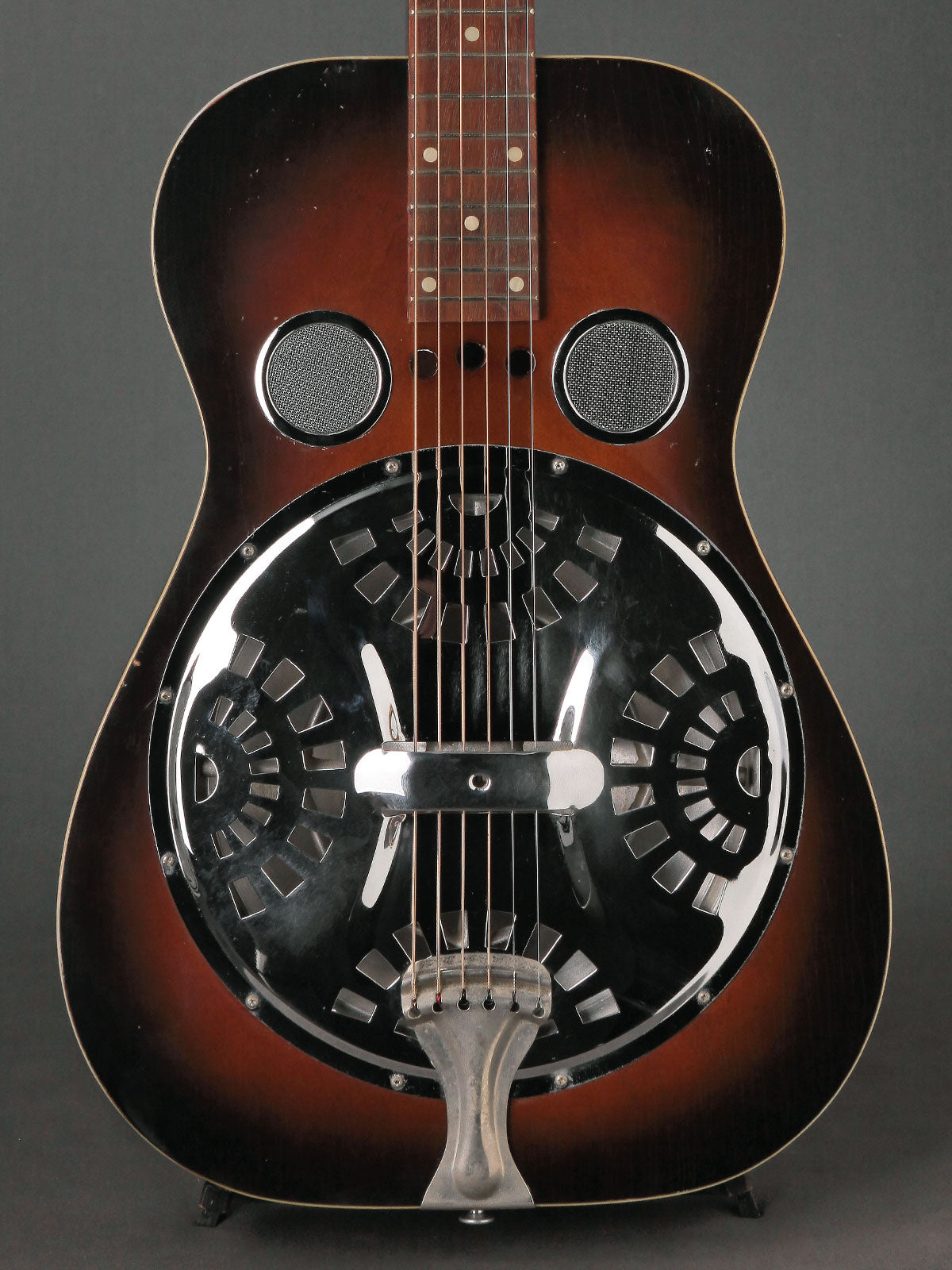 1975 Dobro Model 60