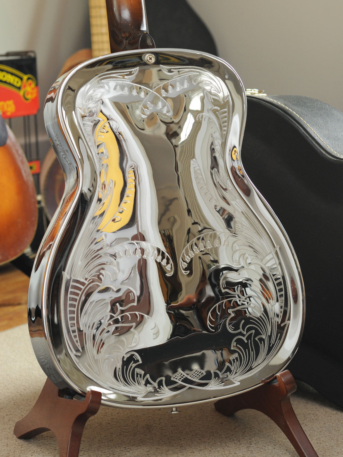 1991 Dobro Model 75 'Lily of the Valley'