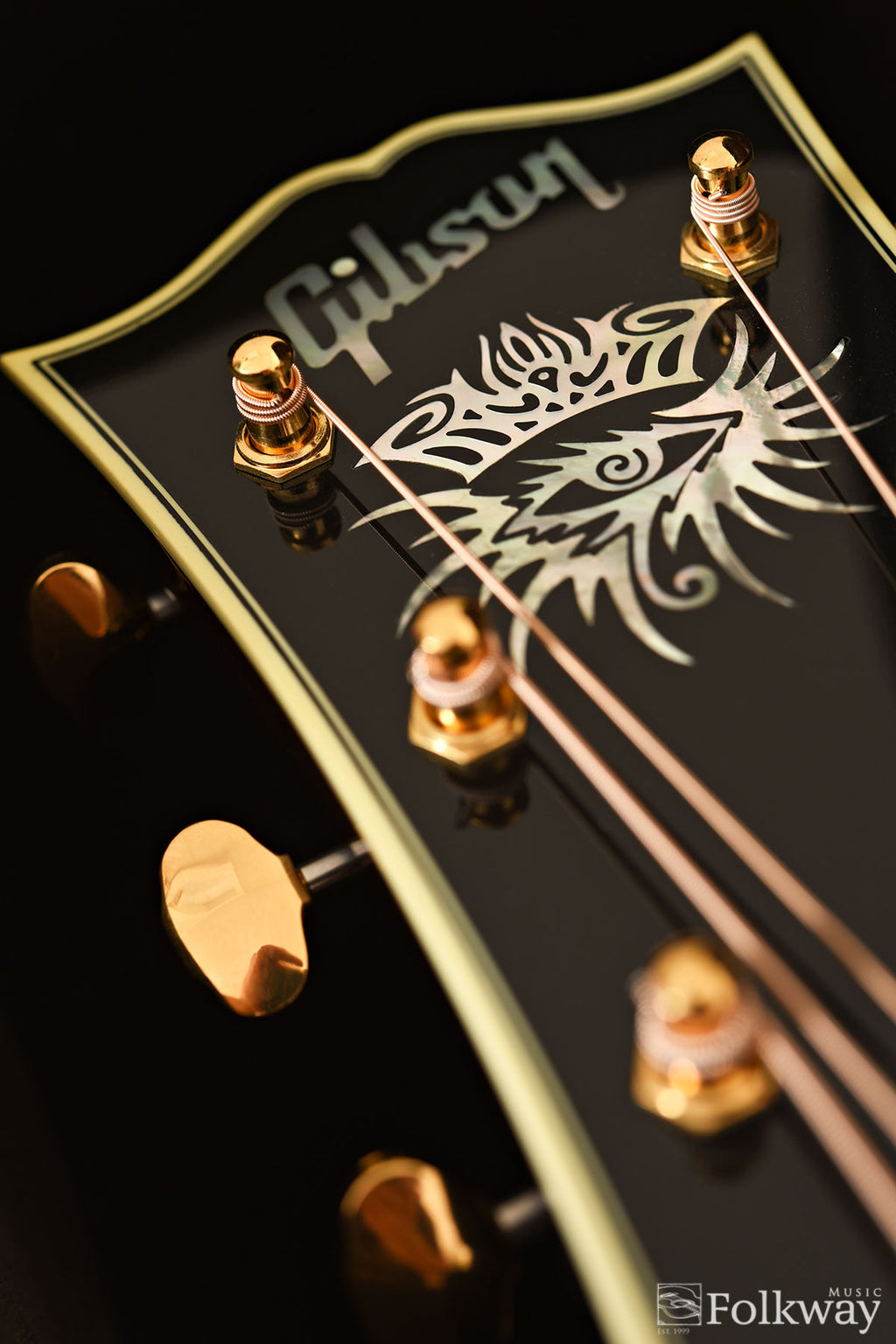 2015 Gibson SJ-200 Bob Dylan Collector’s Edition