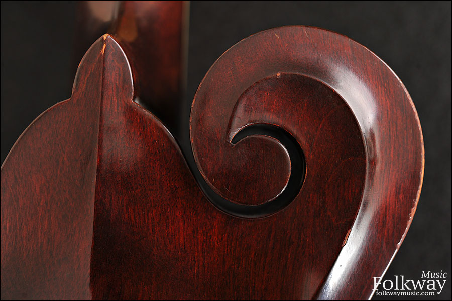 1918 Gibson F2