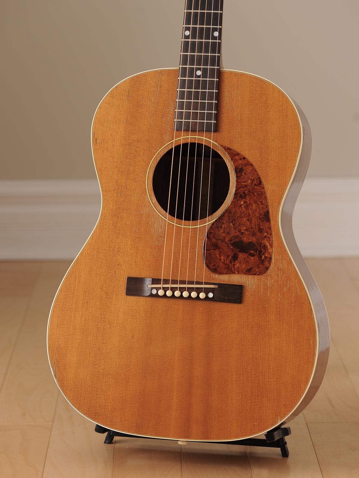 1952 Gibson LG-3