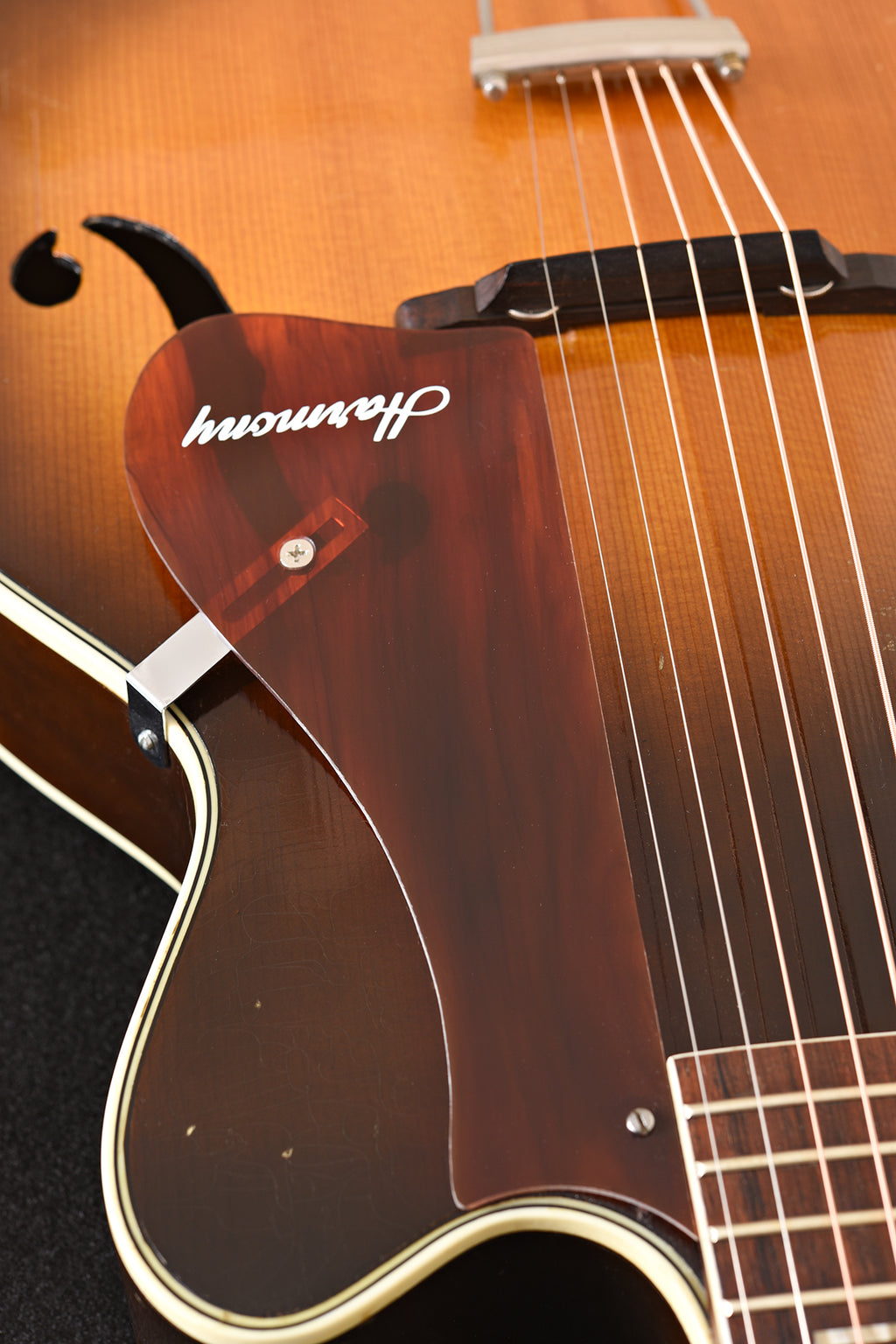 1959 Harmony H-1310